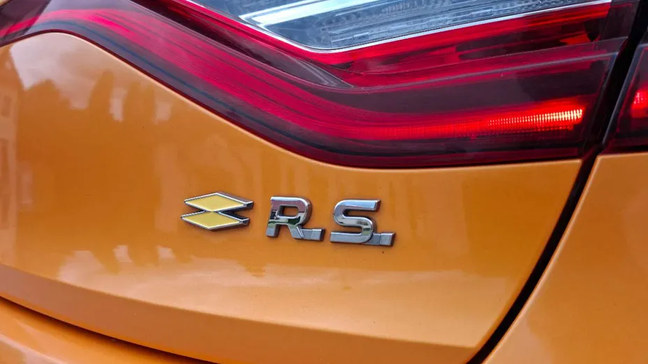 RENAULT Megane -