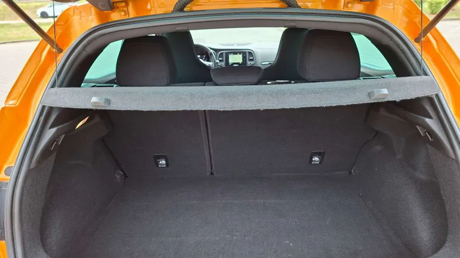 RENAULT Megane -