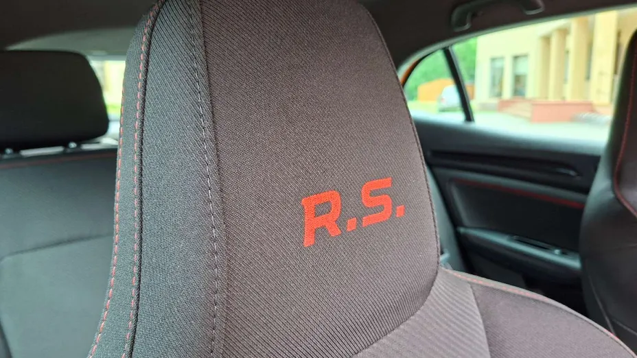 RENAULT Megane -