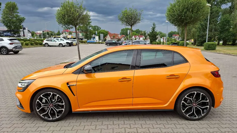RENAULT Megane -