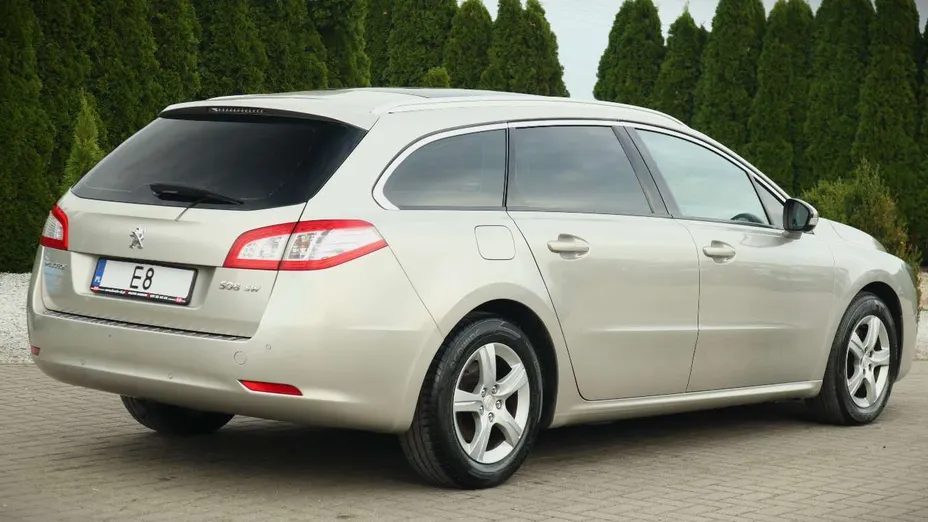 PEUGEOT 508 -