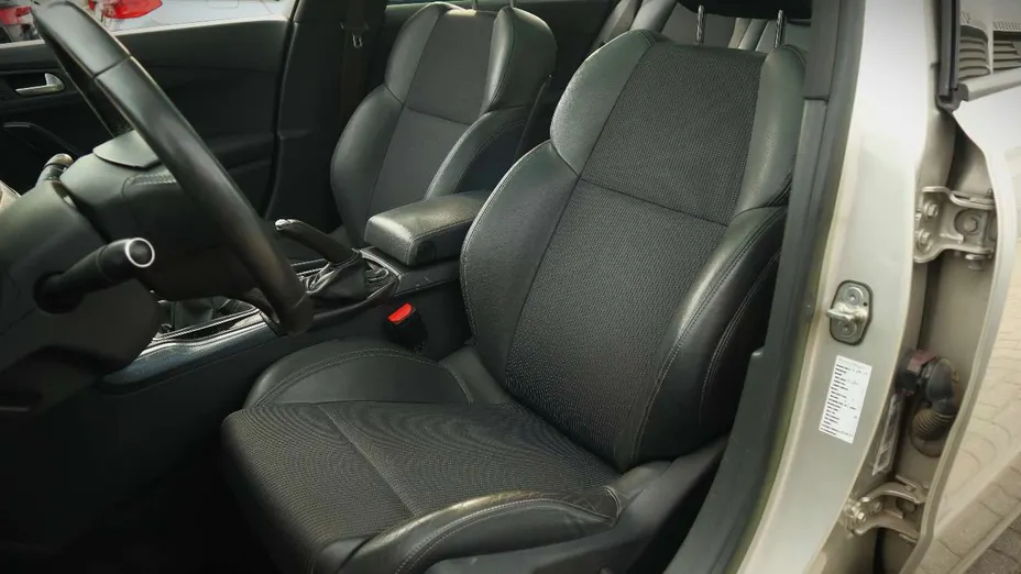 PEUGEOT 508 -