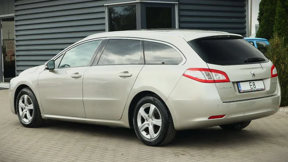PEUGEOT 508 -
