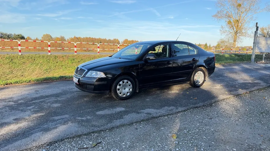 SKODA Octavia -