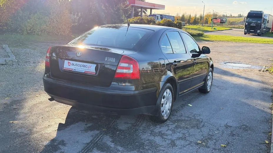 SKODA Octavia -