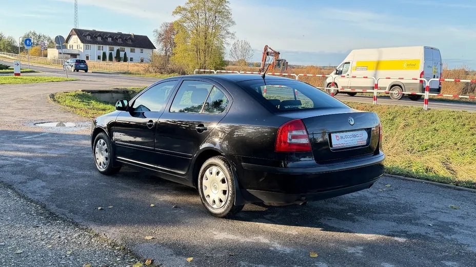 SKODA Octavia -