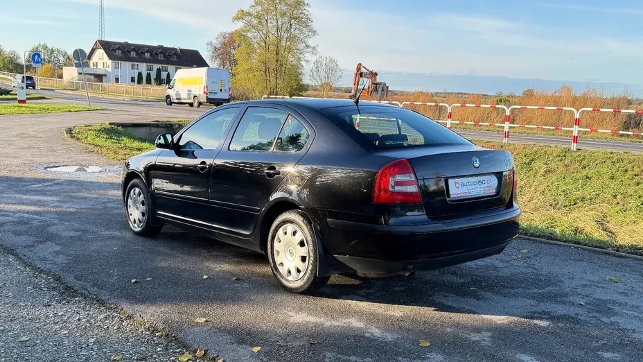 SKODA Octavia -