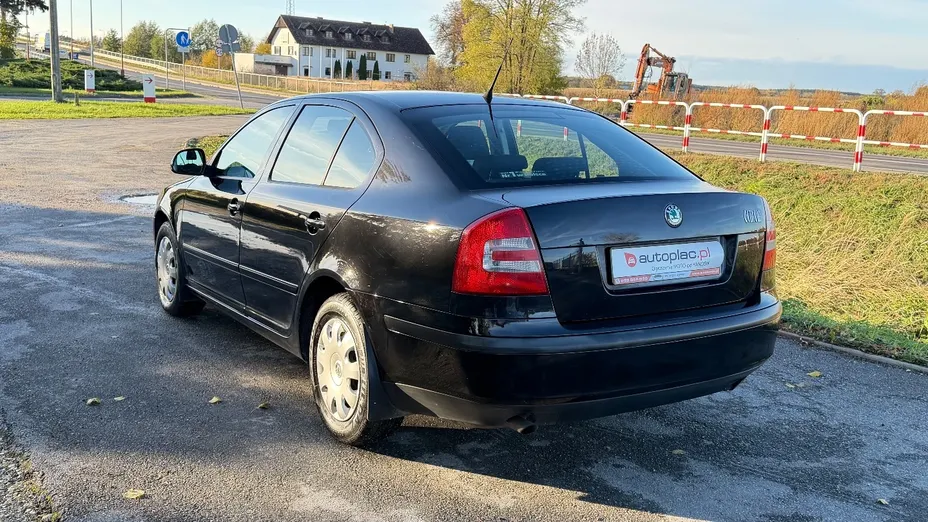 SKODA Octavia -