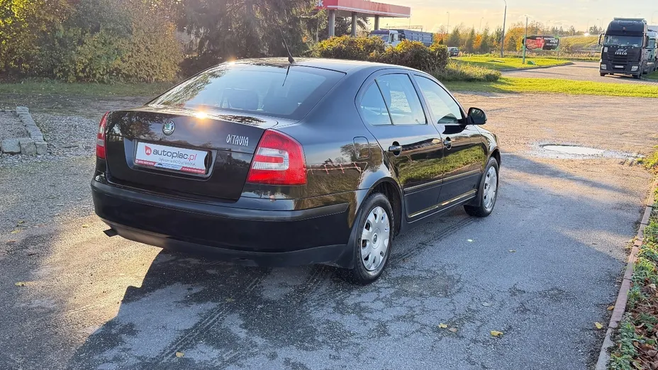 SKODA Octavia -