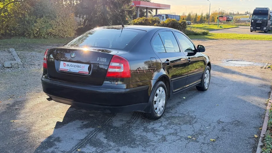 SKODA Octavia -