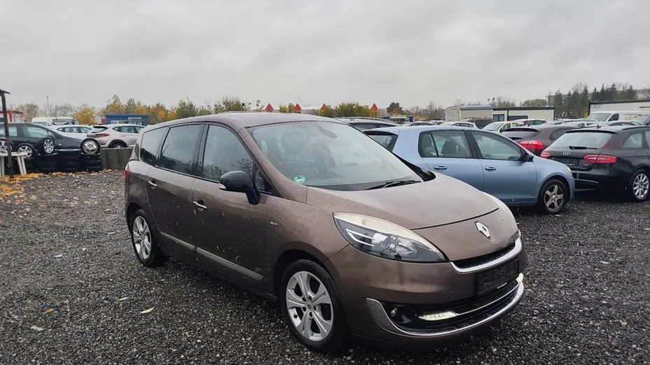 RENAULT Grand Scenic -
