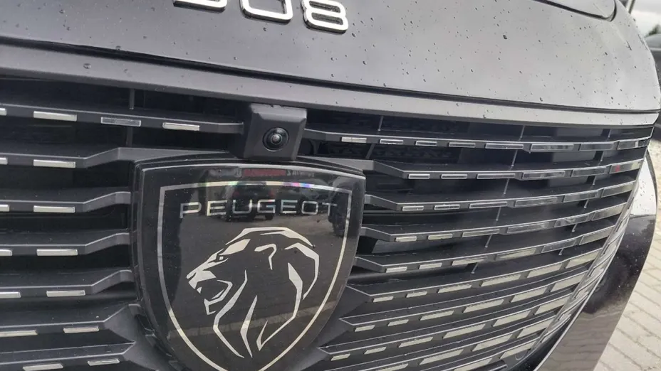 PEUGEOT 308 -