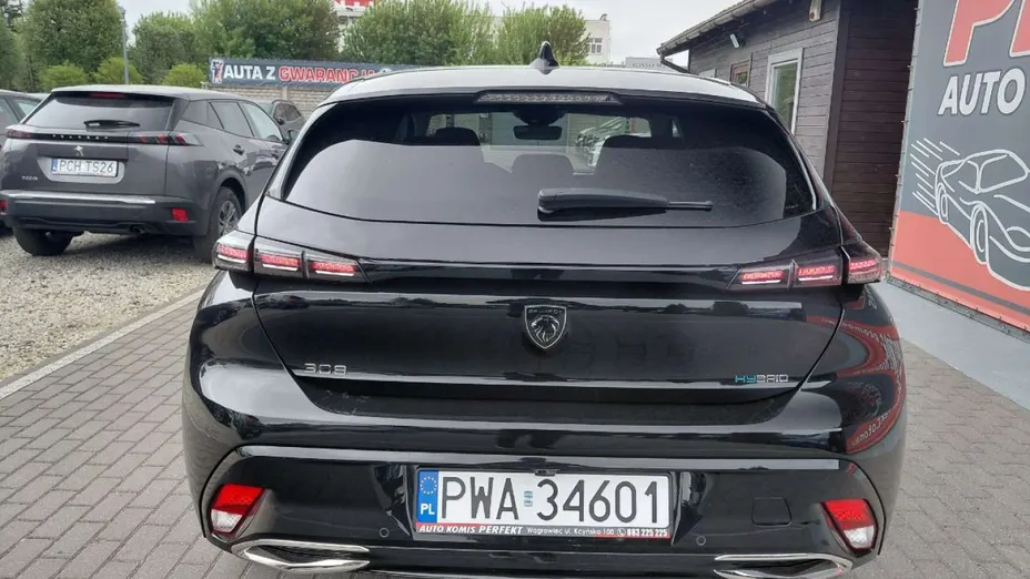 PEUGEOT 308 -