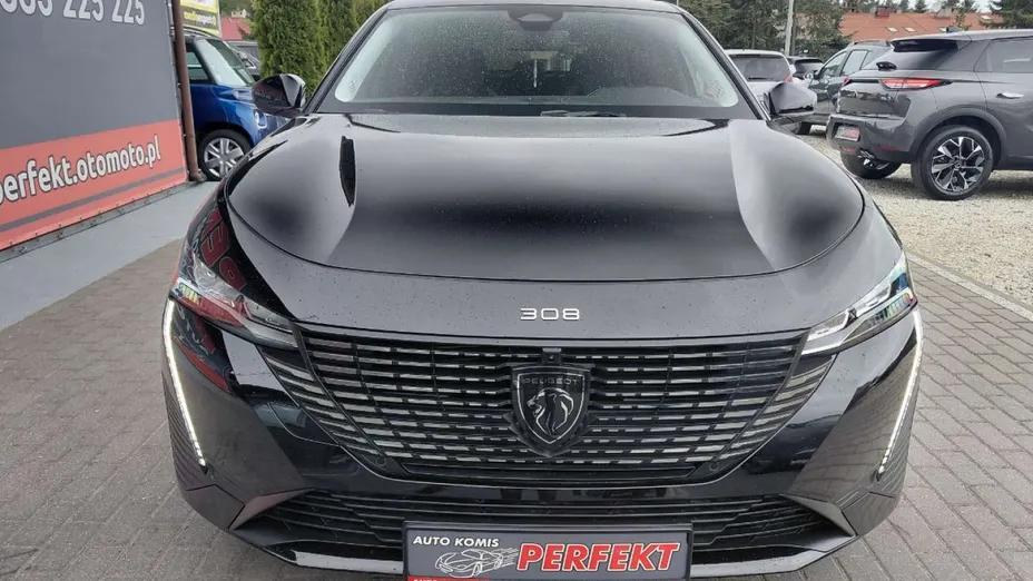 PEUGEOT 308 -