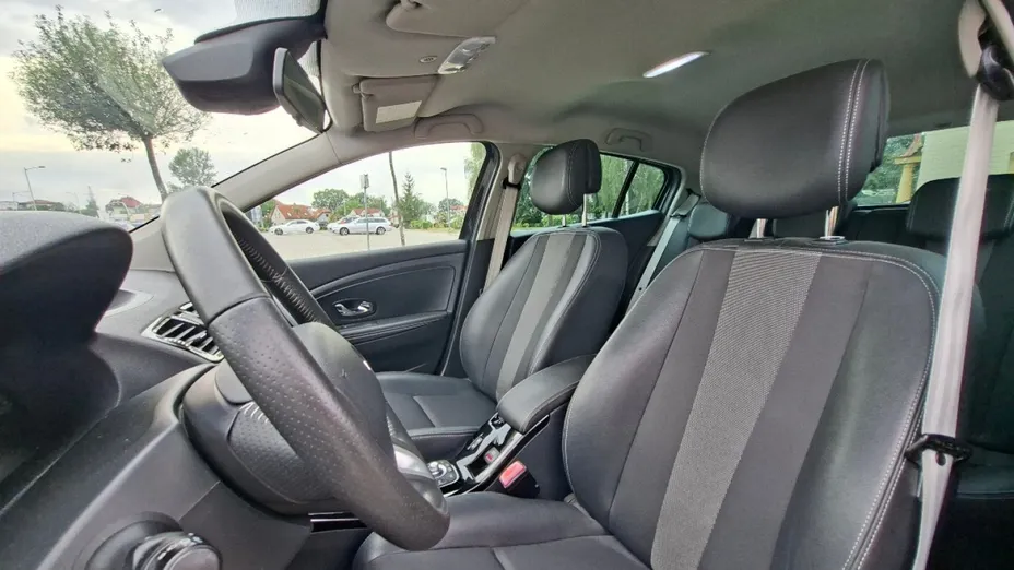 RENAULT Megane -
