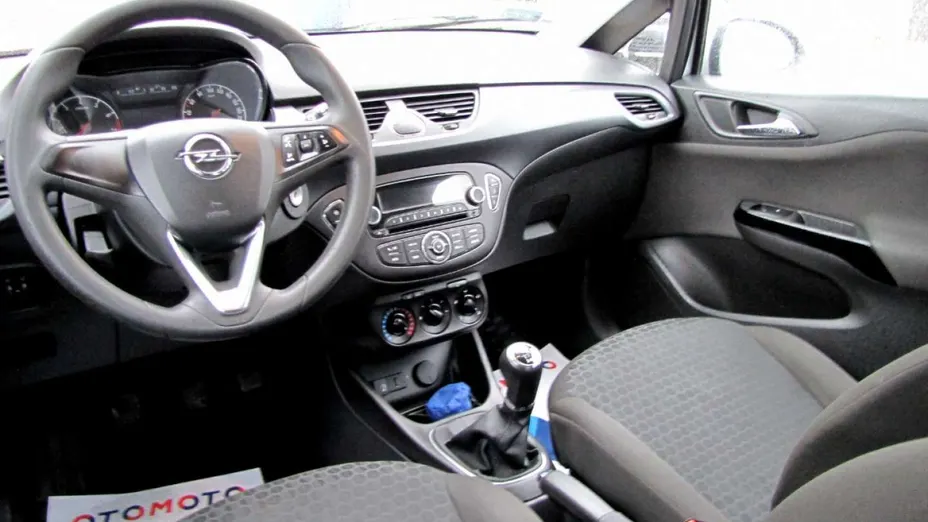 OPEL Corsa -