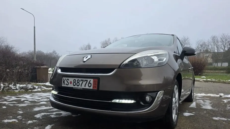 RENAULT Grand Scenic -
