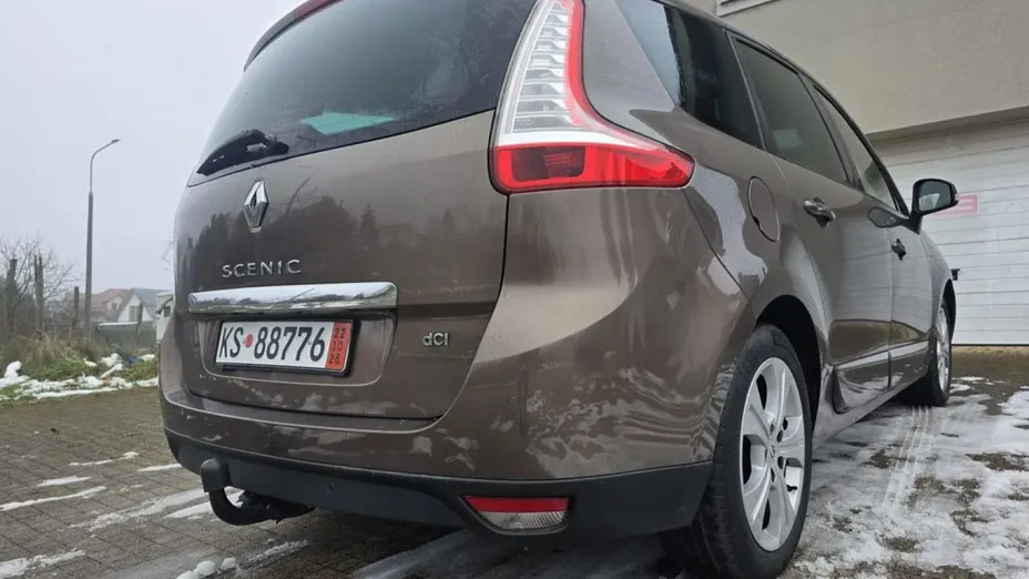 RENAULT Grand Scenic -