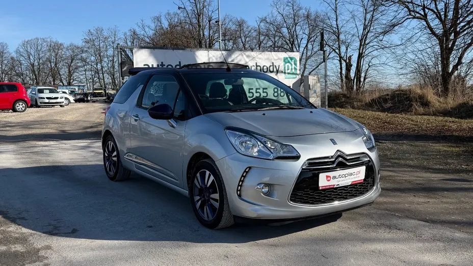 CITROEN DS3 -