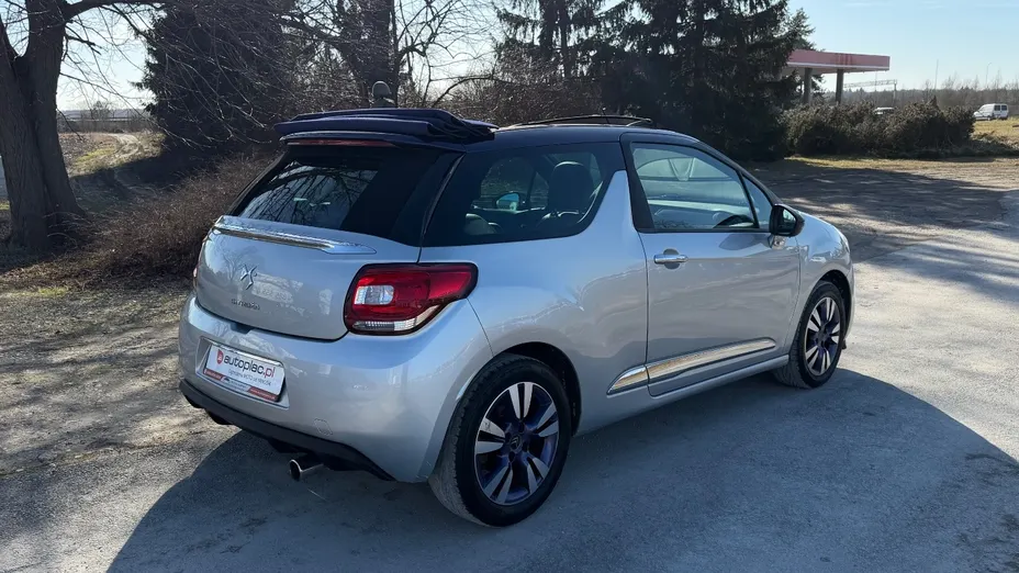 CITROEN DS3 -