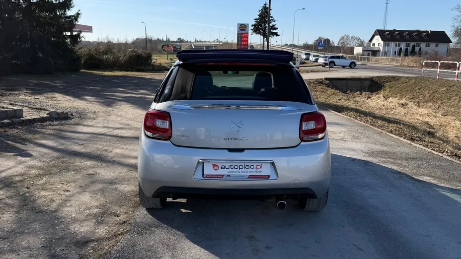 CITROEN DS3 -