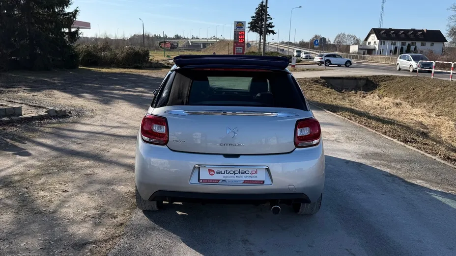 CITROEN DS3 -