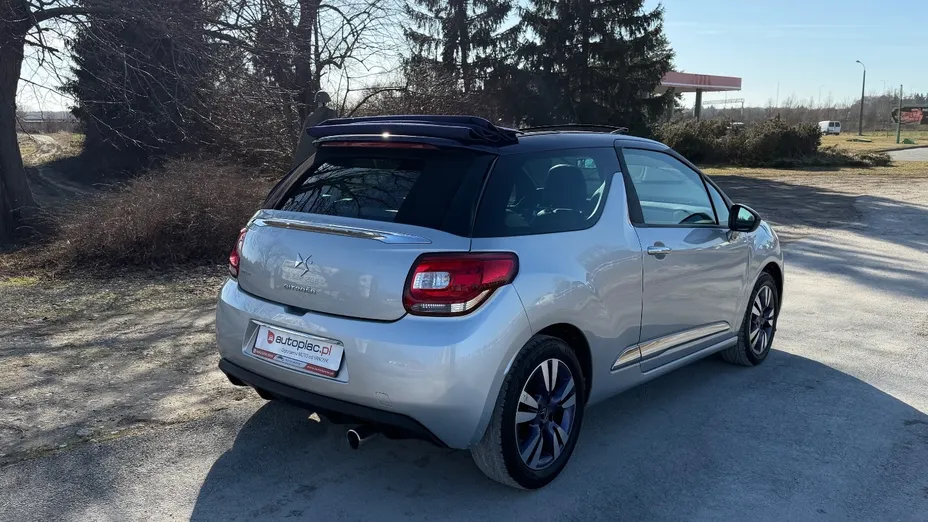 CITROEN DS3 -