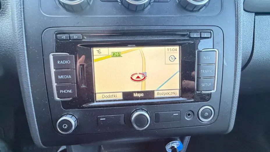 VOLKSWAGEN Touran -