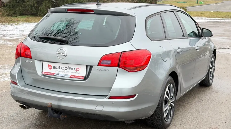 OPEL Astra -