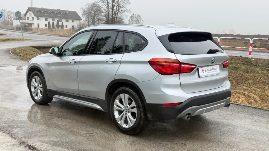 BMW X1 -