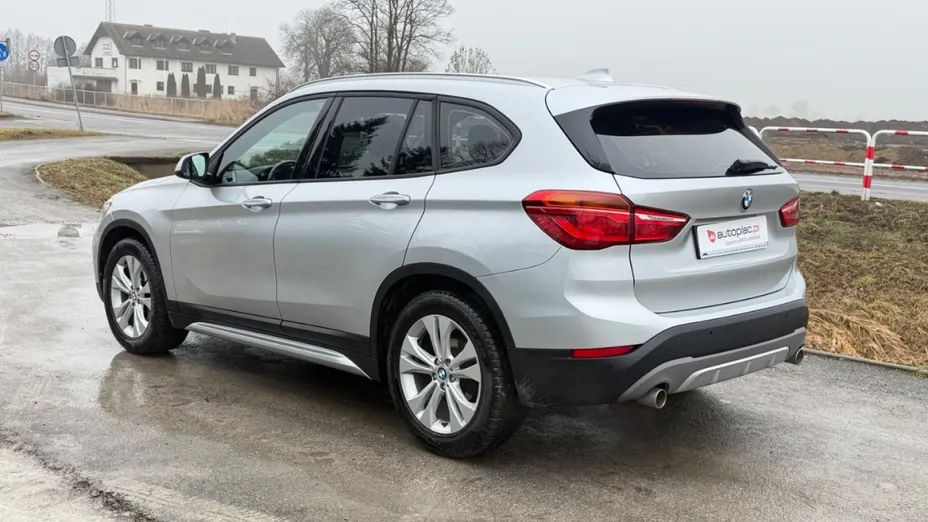 BMW X1 -