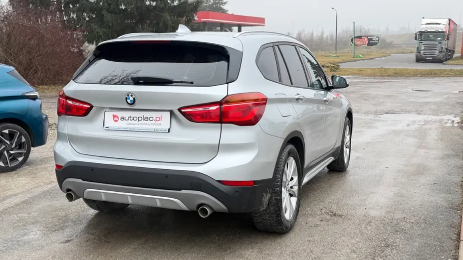 BMW X1 -