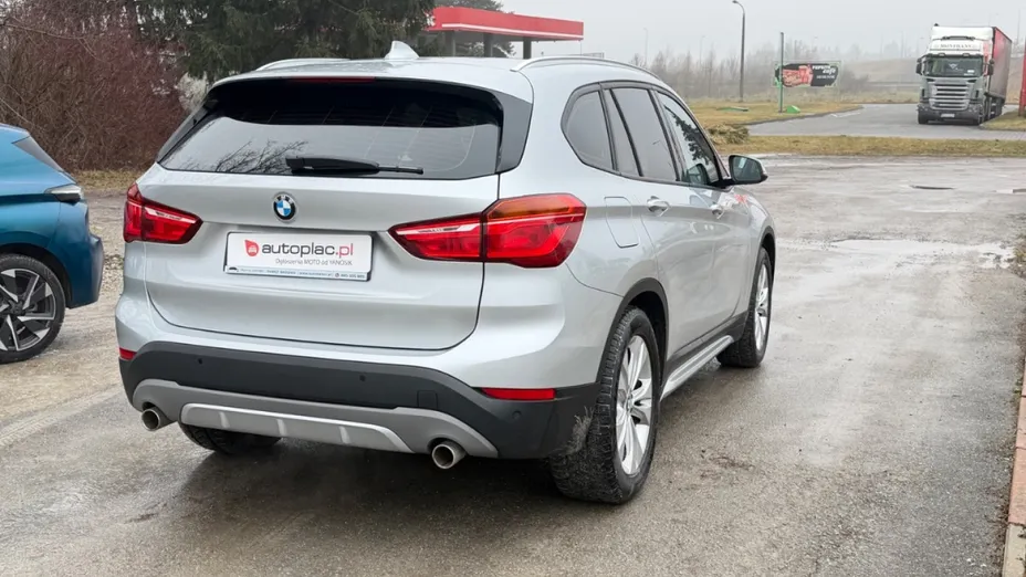 BMW X1 -