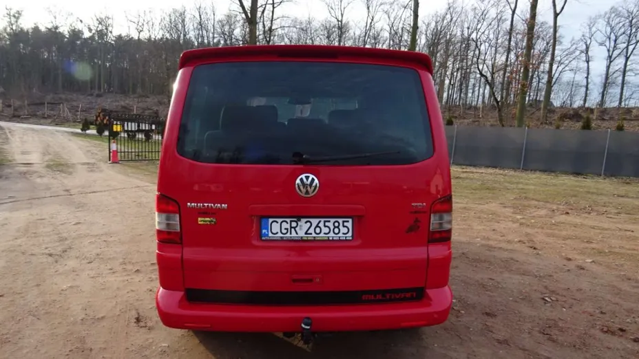 VOLKSWAGEN Multivan -