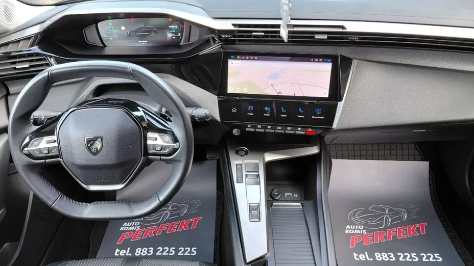 PEUGEOT 308 -