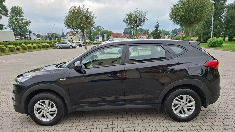 HYUNDAI Tucson -