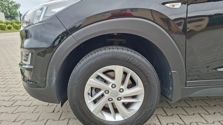 HYUNDAI Tucson -
