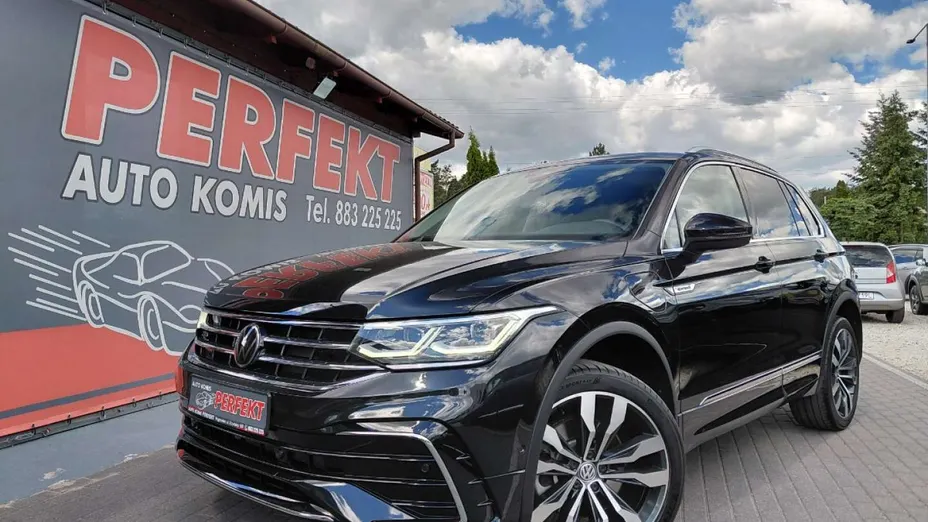 VOLKSWAGEN Tiguan -