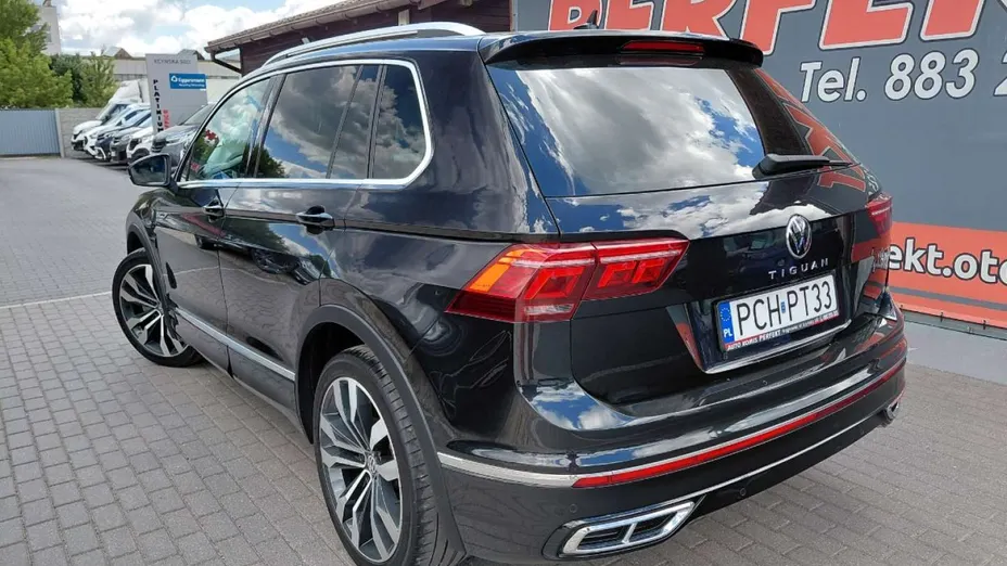 VOLKSWAGEN Tiguan -