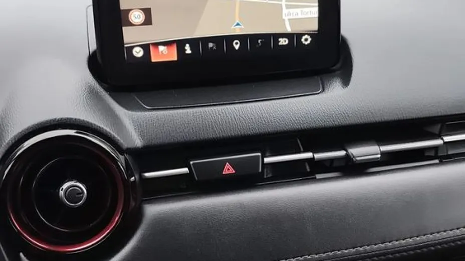 MAZDA CX-3 -