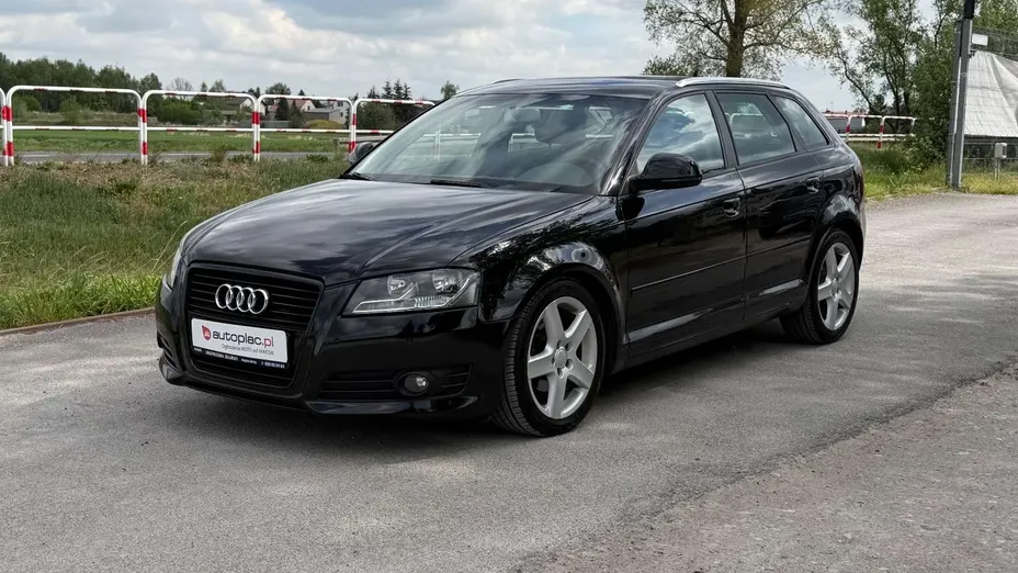 AUDI A3 Sportback -