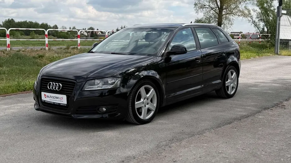 AUDI A3 Sportback -