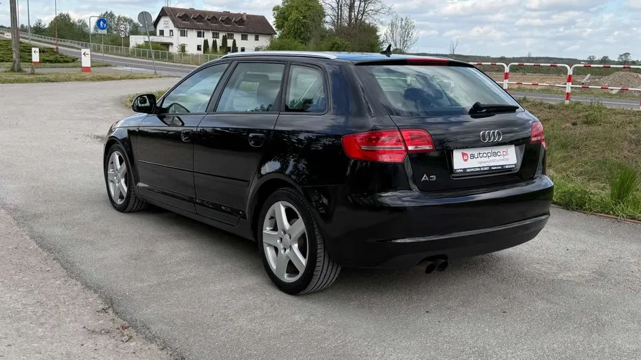 AUDI A3 Sportback -