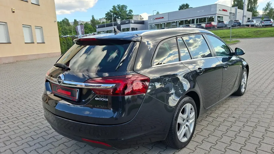 OPEL Insignia -