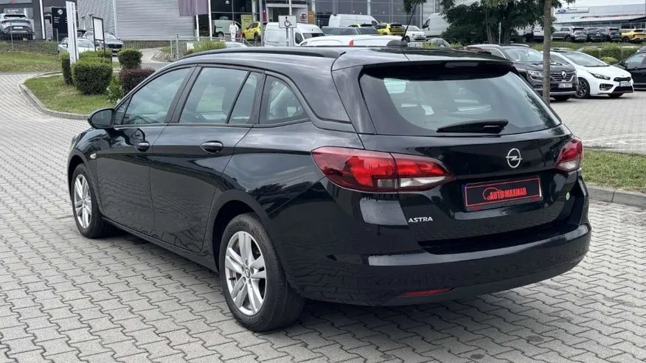 OPEL Astra -
