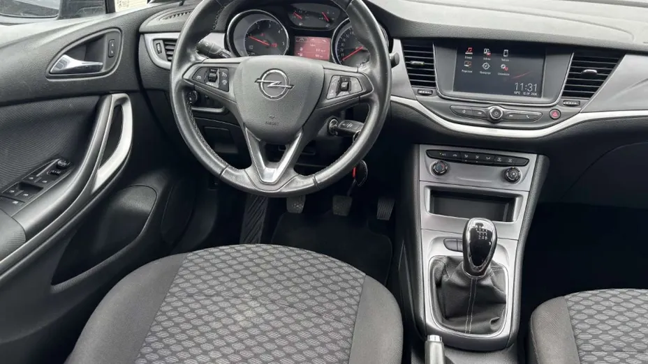 OPEL Astra -