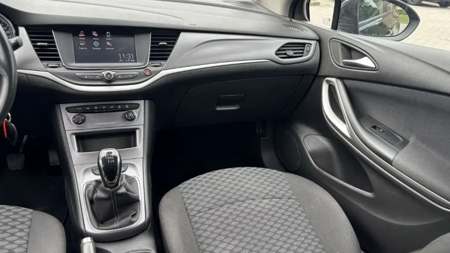 OPEL Astra -