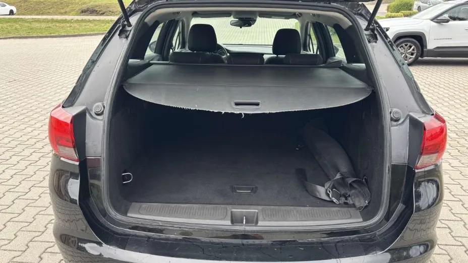 OPEL Astra -