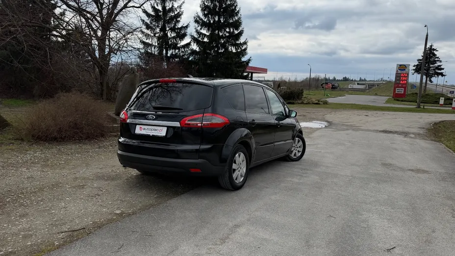 FORD S-MAX -