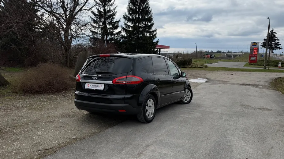 FORD S-MAX -